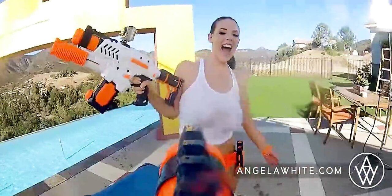 Angela White and Dani Daniels Fucking Outside