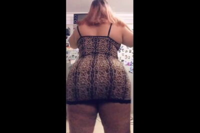 Thick BBW Asian Ass Shake