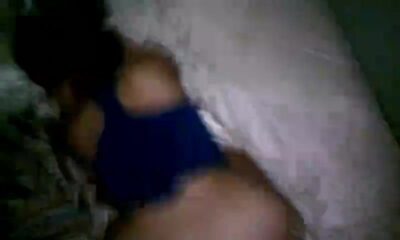 Thick latina throwing it back